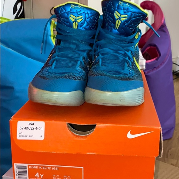 Nike Other - Kids Kobe IX Perspective
